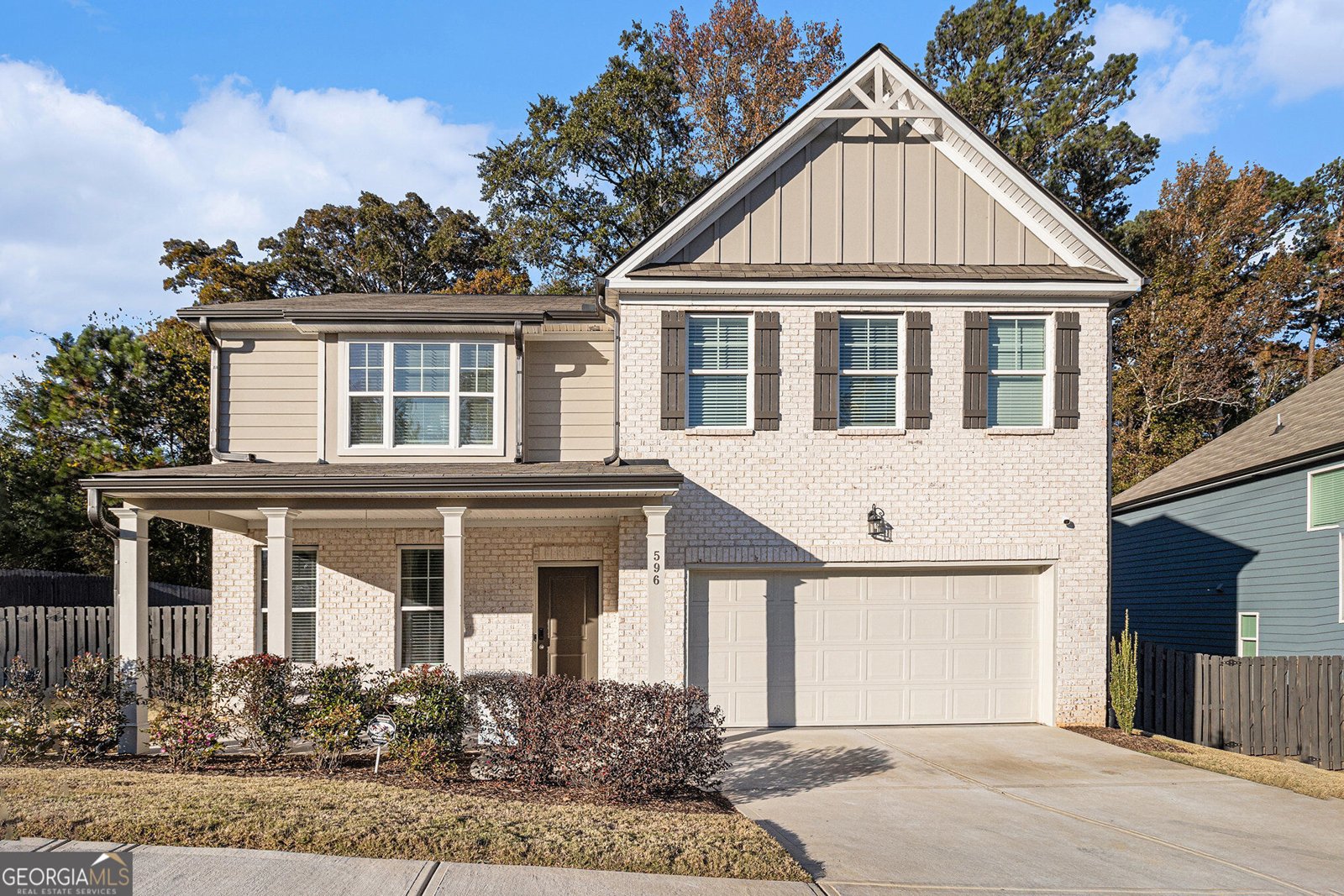 596 RIVER GARDEN Drive ATLANTA - main photo