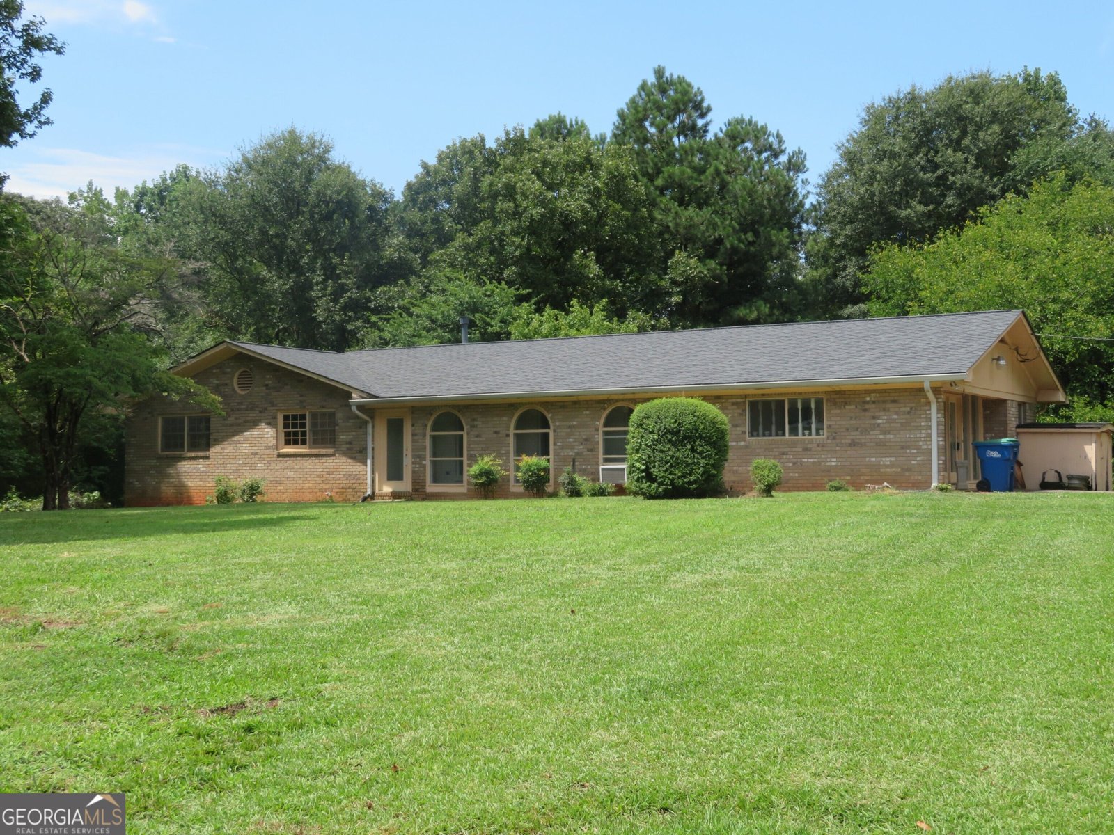 6505 Cherie Lane South Fulton - main photo