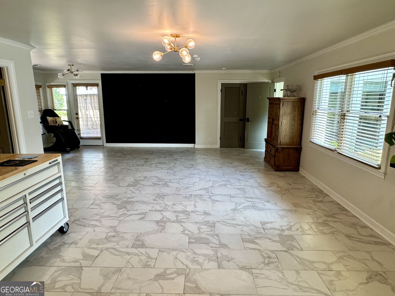557 Walton Court Macon - Photo 13