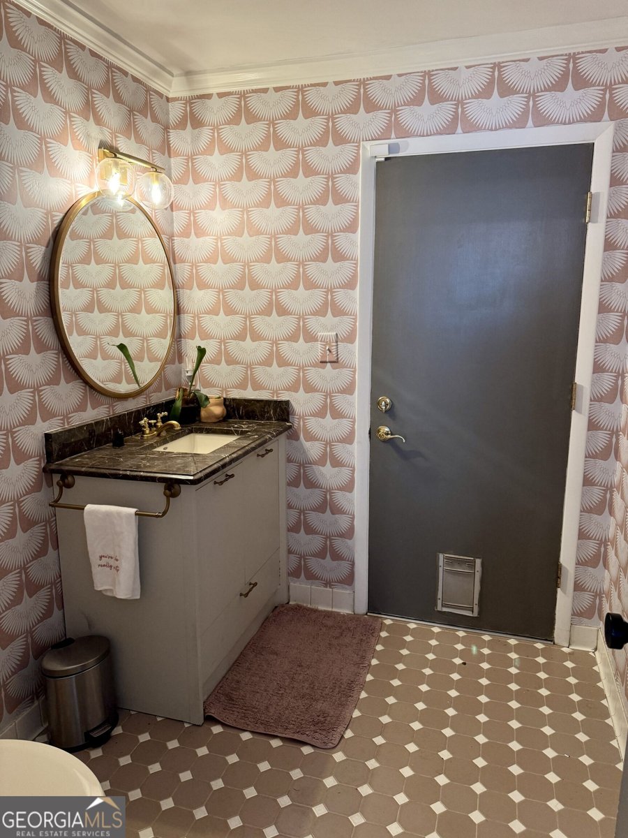 557 Walton Court Macon - Photo 14