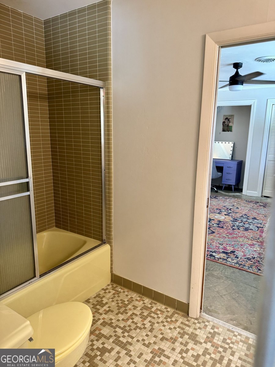 557 Walton Court Macon - Photo 19