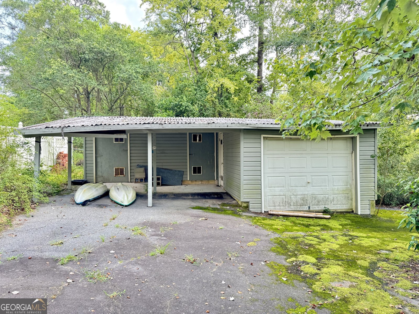 557 Walton Court Macon - Photo 31