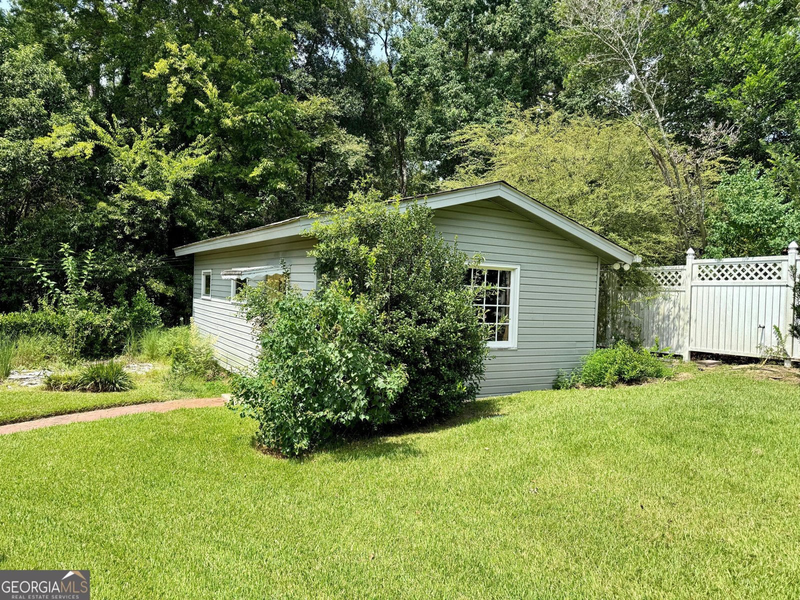 557 Walton Court Macon - Photo 35