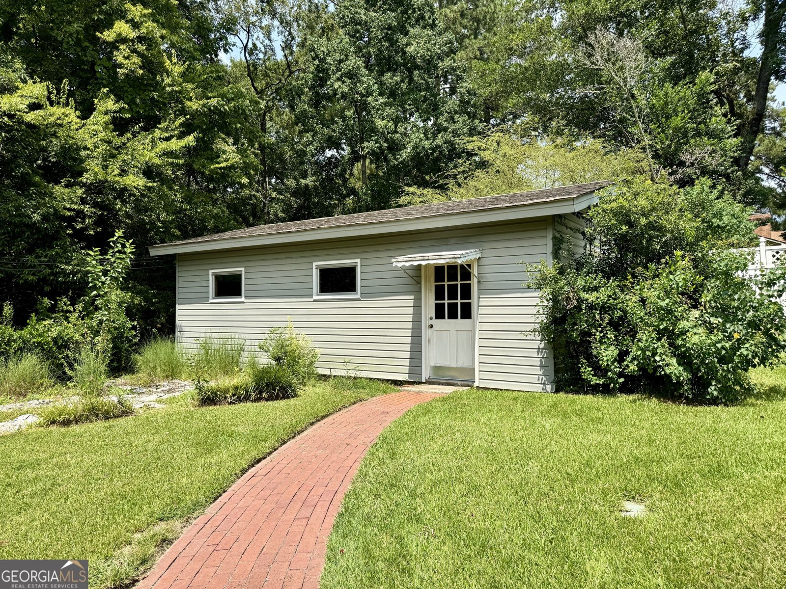 557 Walton Court Macon - Photo 36
