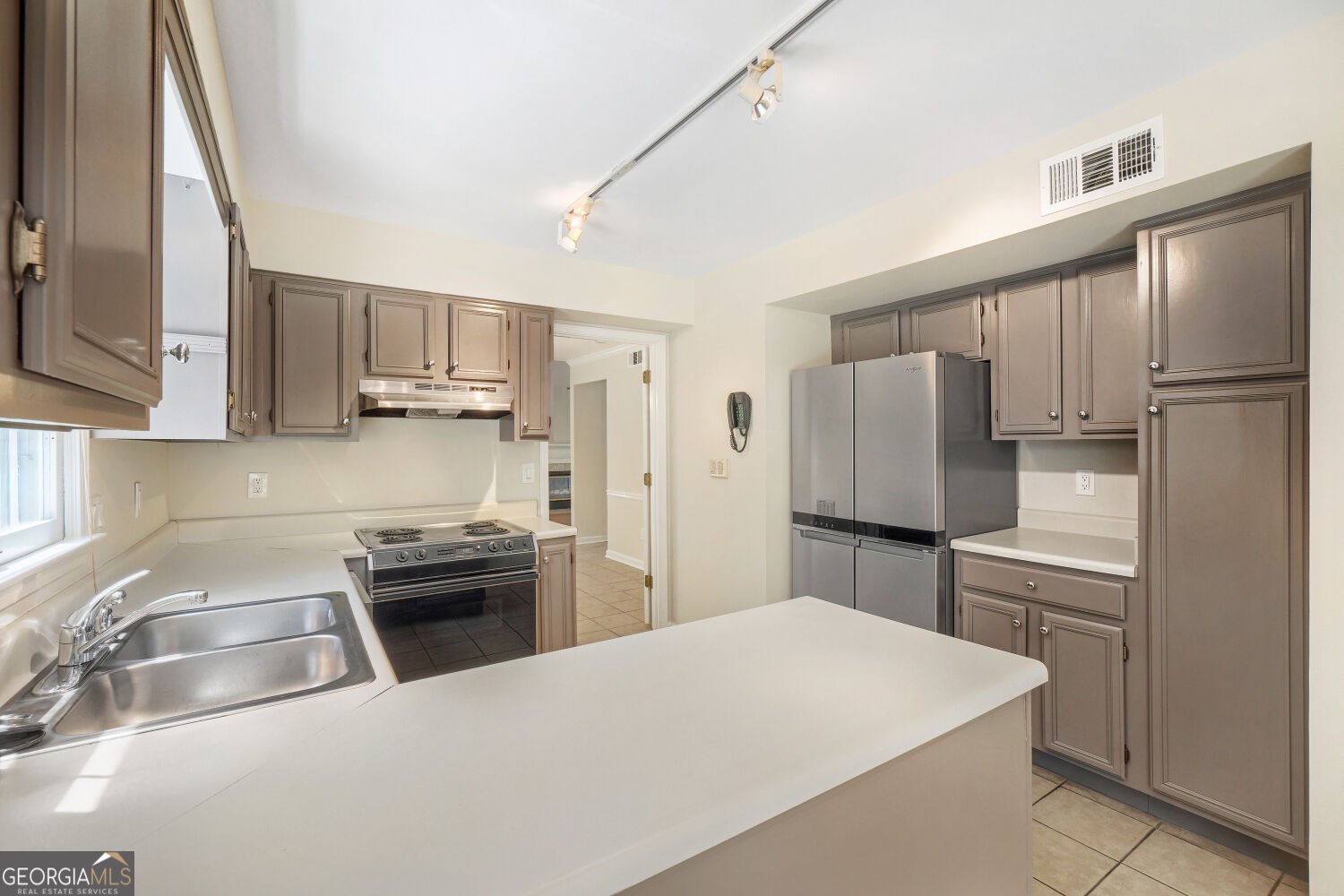 299 Somerlane Place Avondale Estates - Photo 17