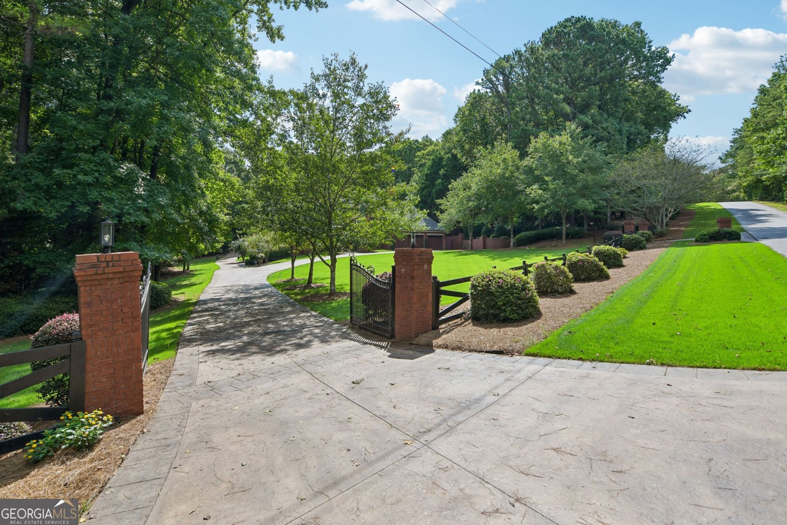 2431 Rabbit Farm Circle Loganville - Photo 8
