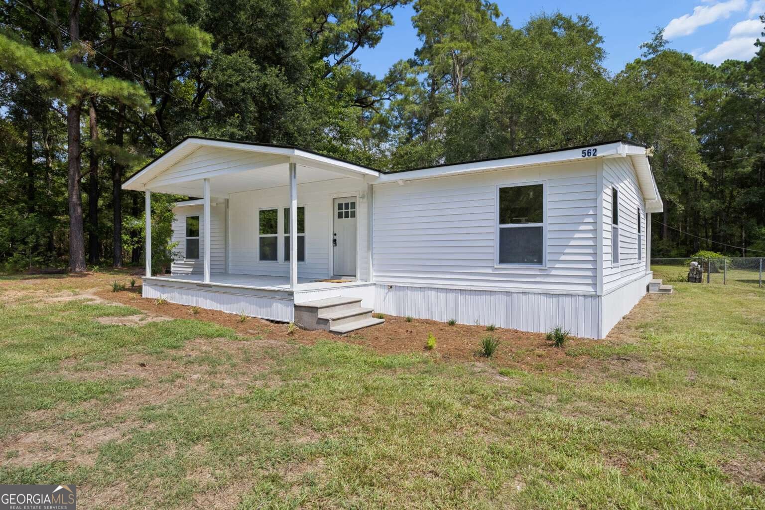 562 4Th Extension Guyton - Photo 23