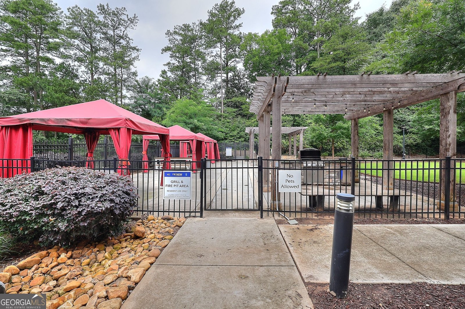 799 Hammond Drive Sandy Springs - Photo 33