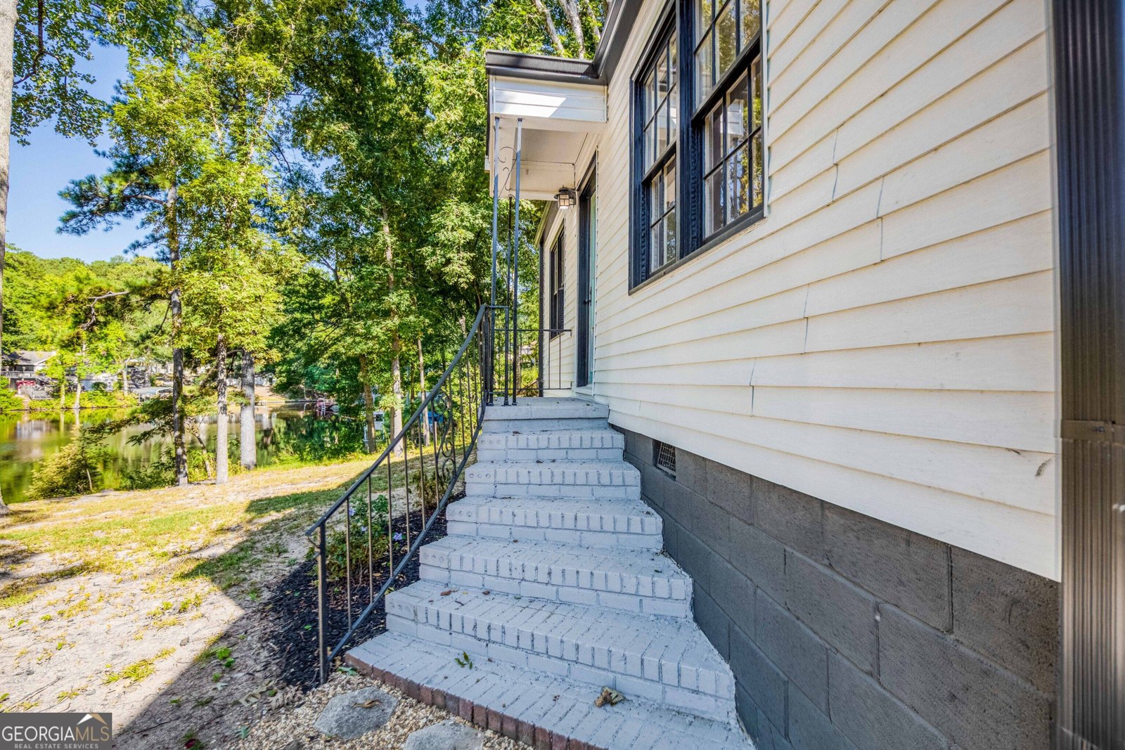 2483 Lakeshore Conyers - Photo 37