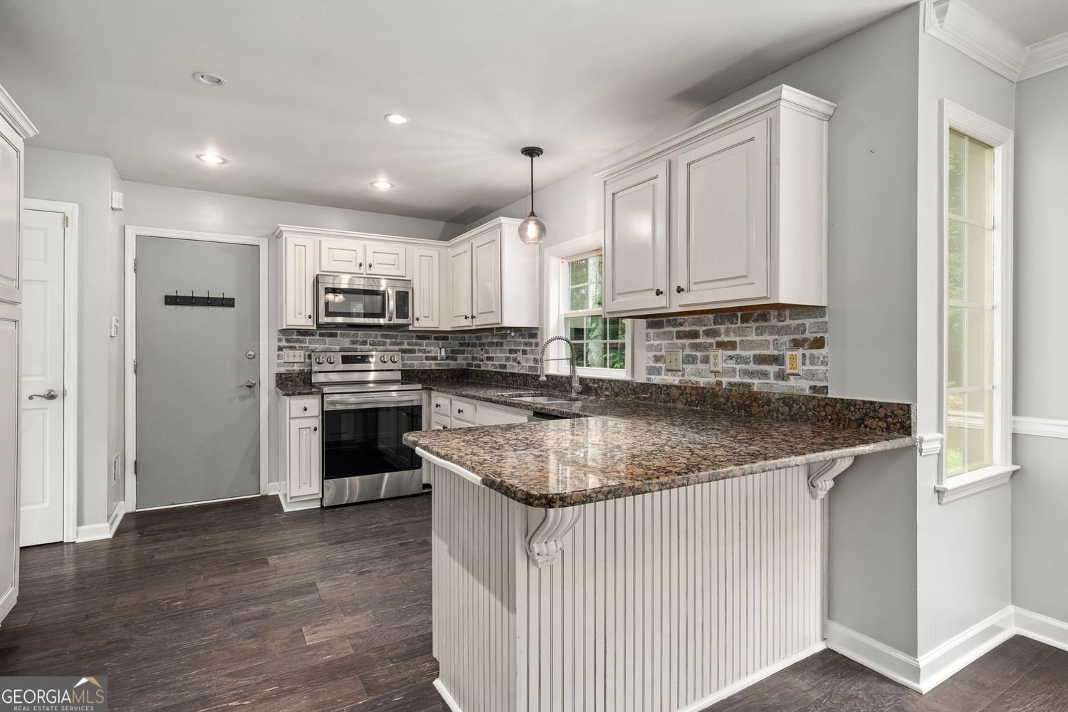 325 Farm Track Roswell - Photo 12