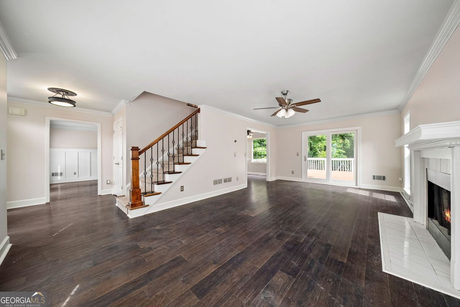 325 Farm Track Roswell - Photo 7