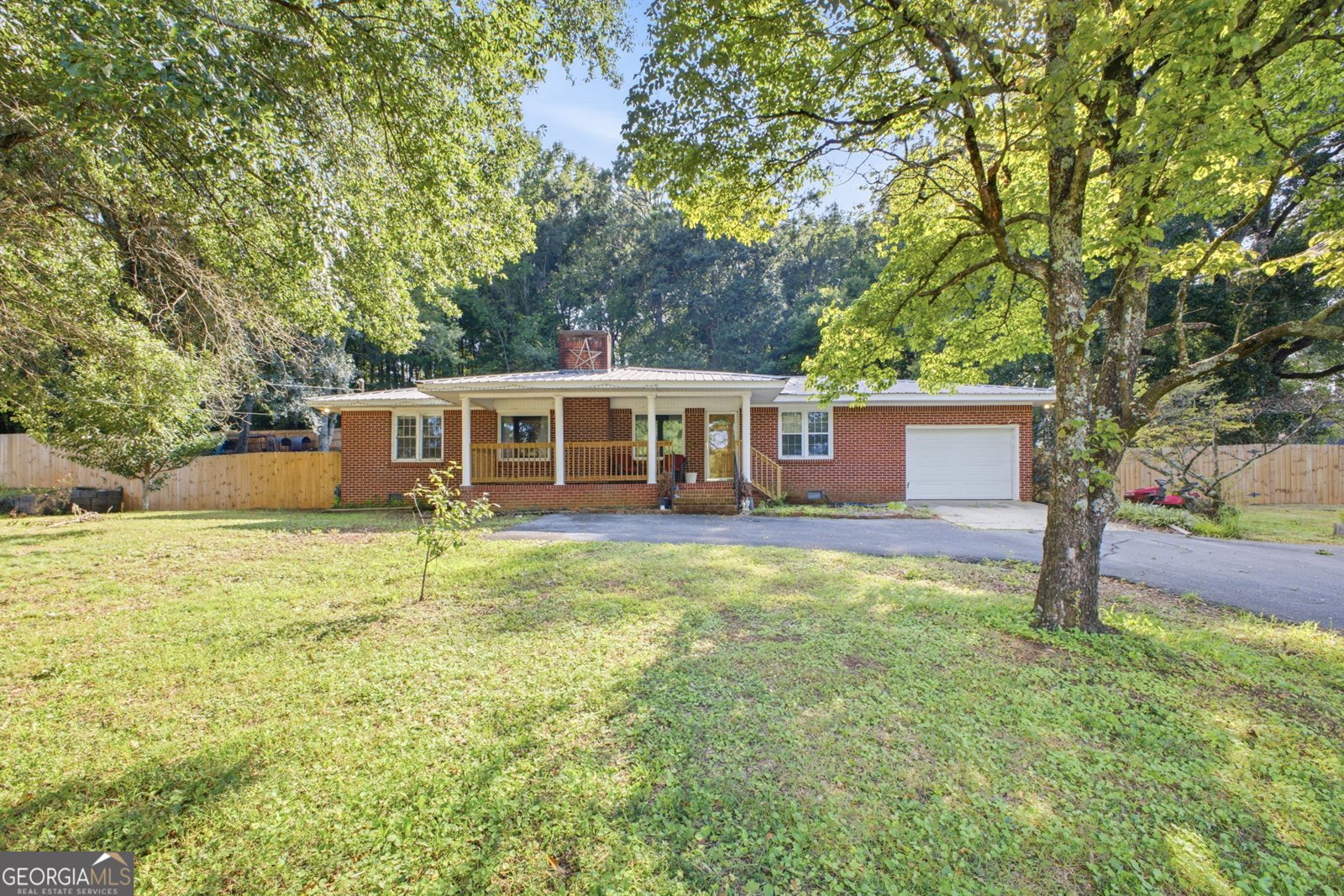 521 Mcdaniel Station Road Calhoun - main photo
