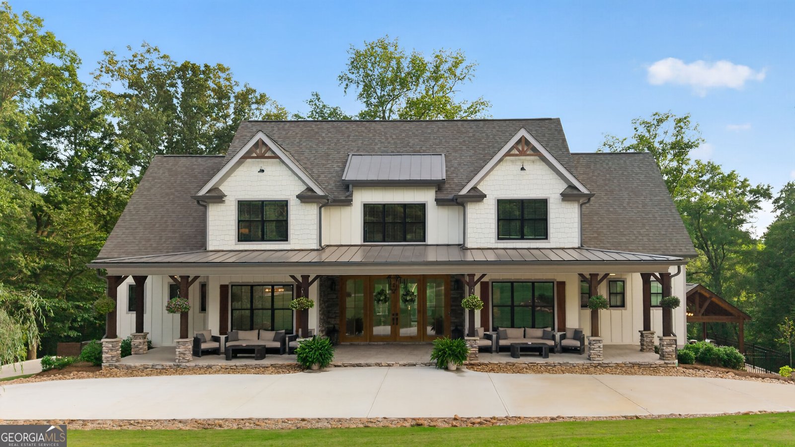 109 Forest Pointe Drive Forsyth - main photo