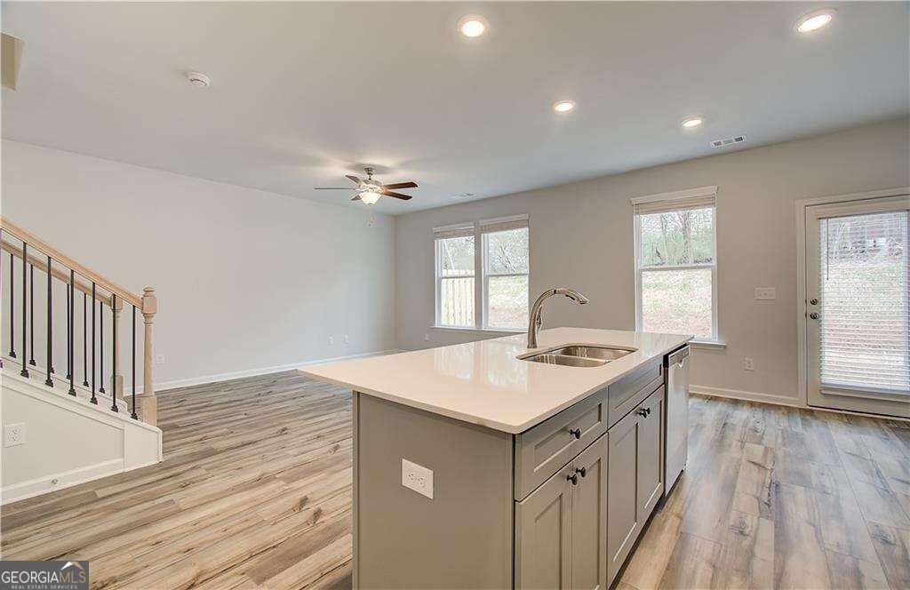 667 Treasure Drive Stockbridge - Photo 8
