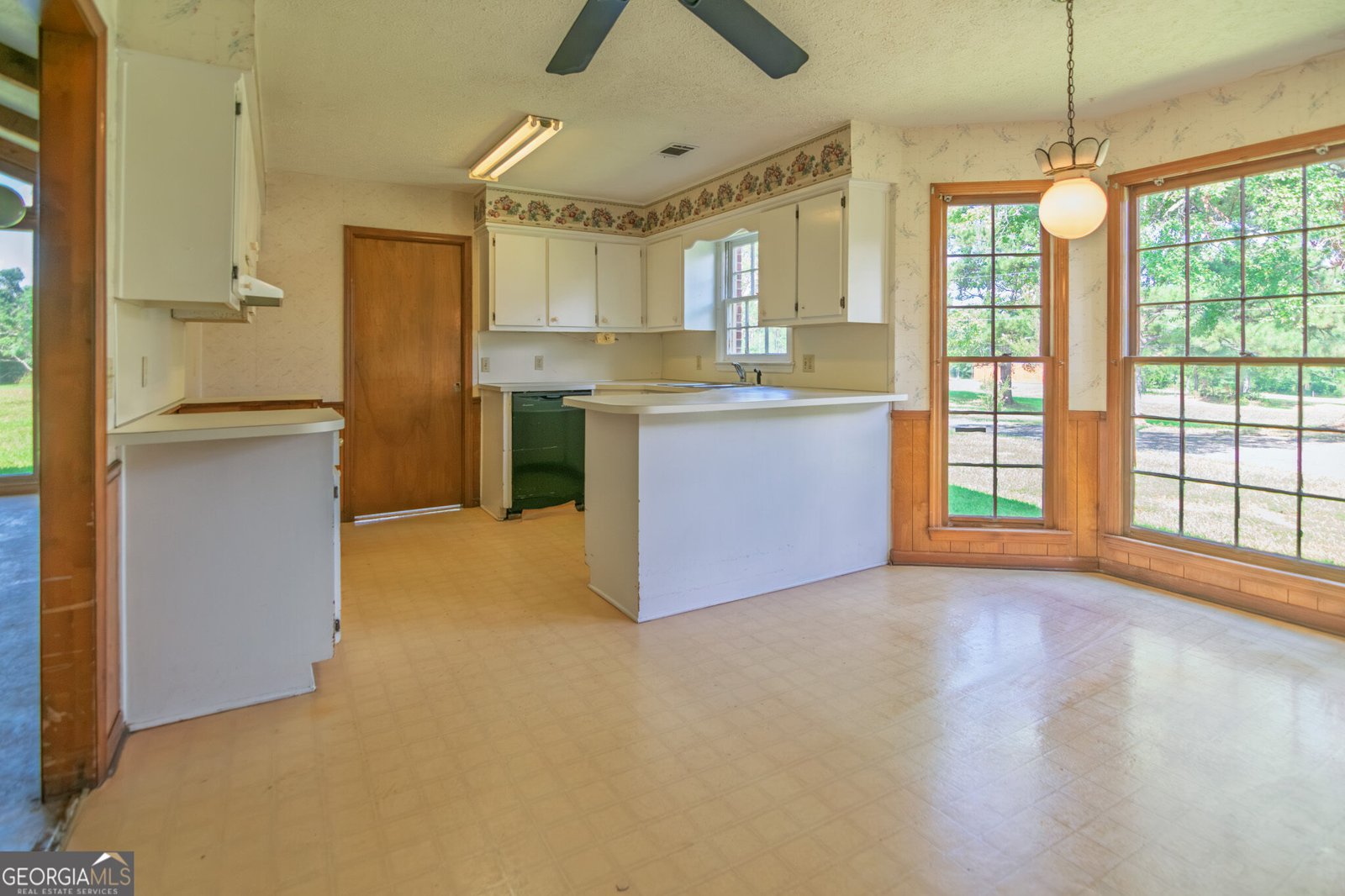616 Twin Lakes Road Waverly Hall - Photo 11