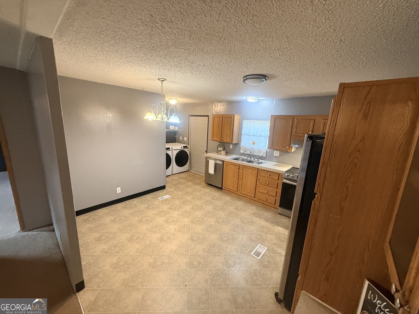 84 Skyland Drive Locust Grove - Photo 11