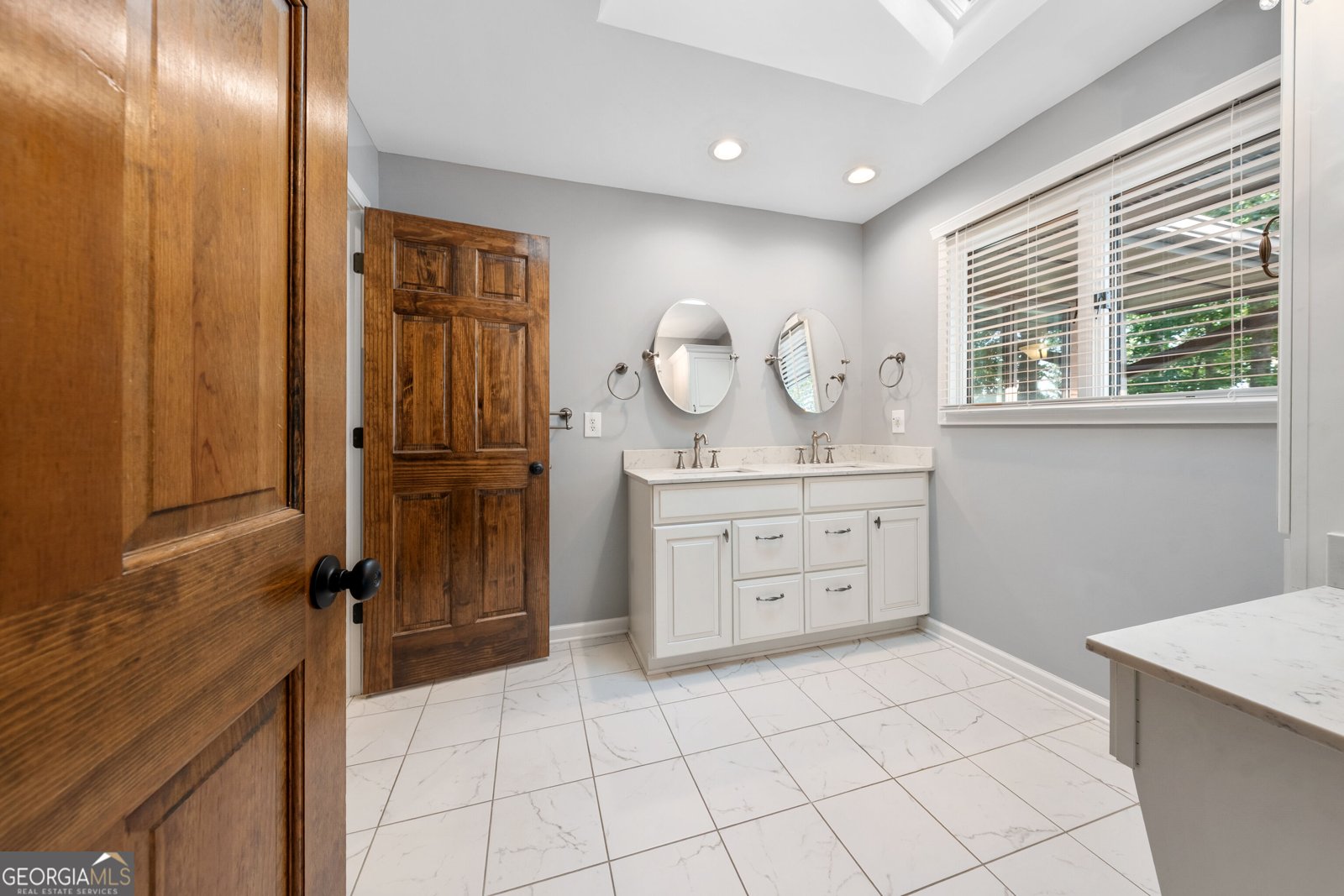 323 Shores Drive Westminster - Photo 18