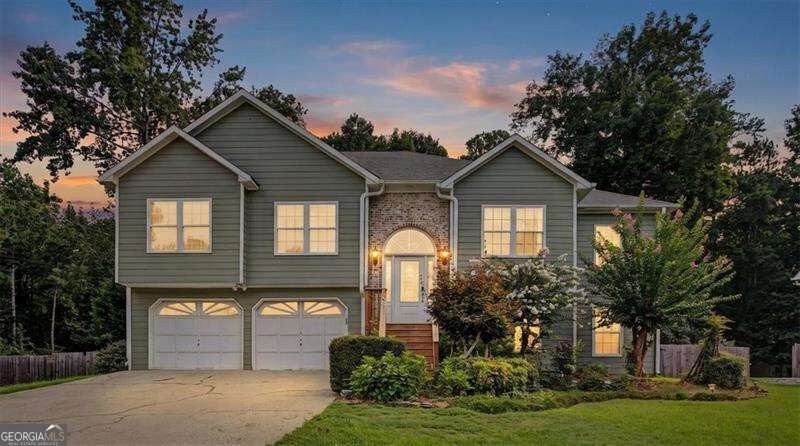1465 La Maison Drive Lawrenceville - main photo