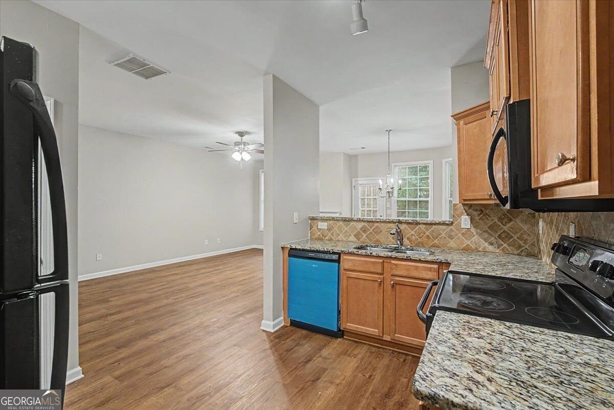 4344 Barcelona Trace Stone Mountain - Photo 16