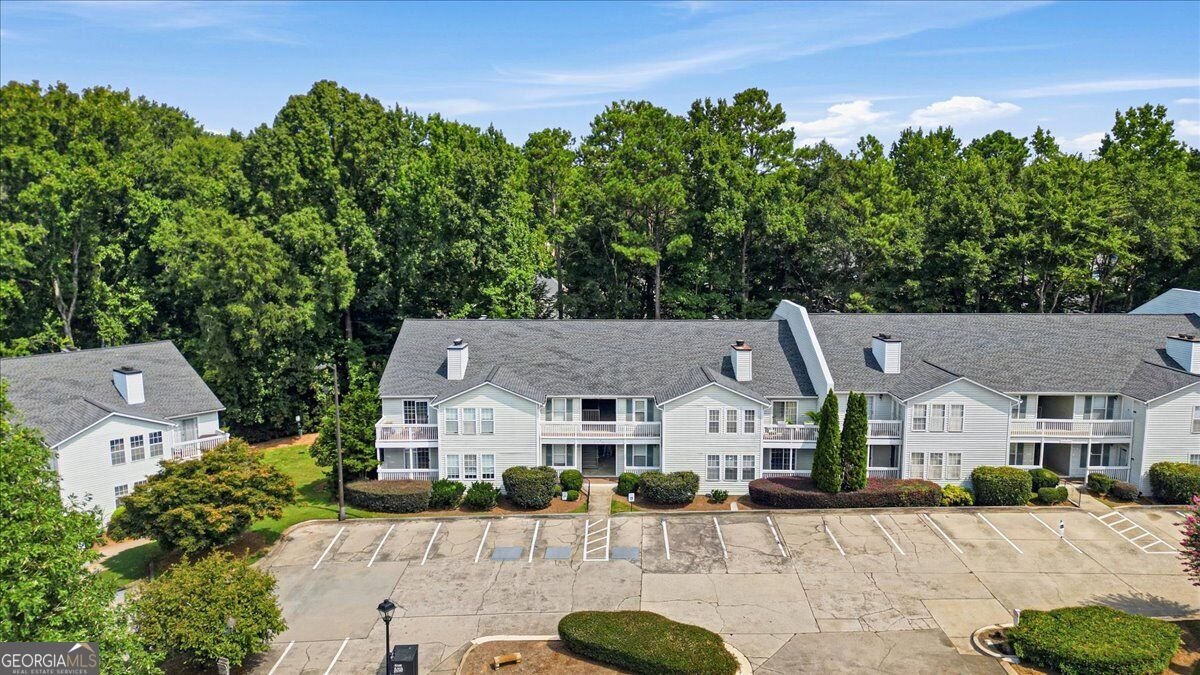 2052 Brian Way Decatur - main photo
