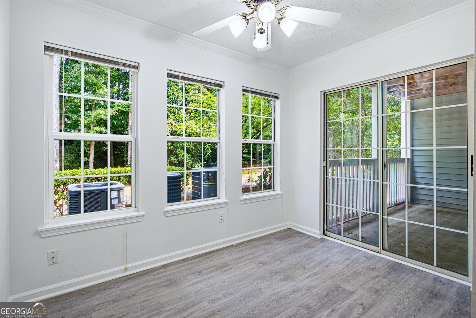 2052 Brian Way Decatur - Photo 11
