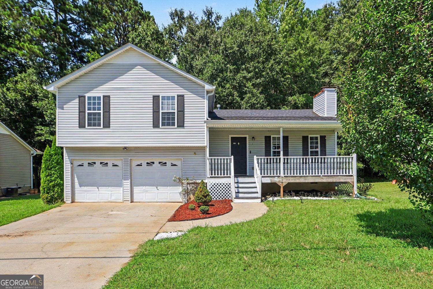 329 River Trace Drive Villa Rica - main photo