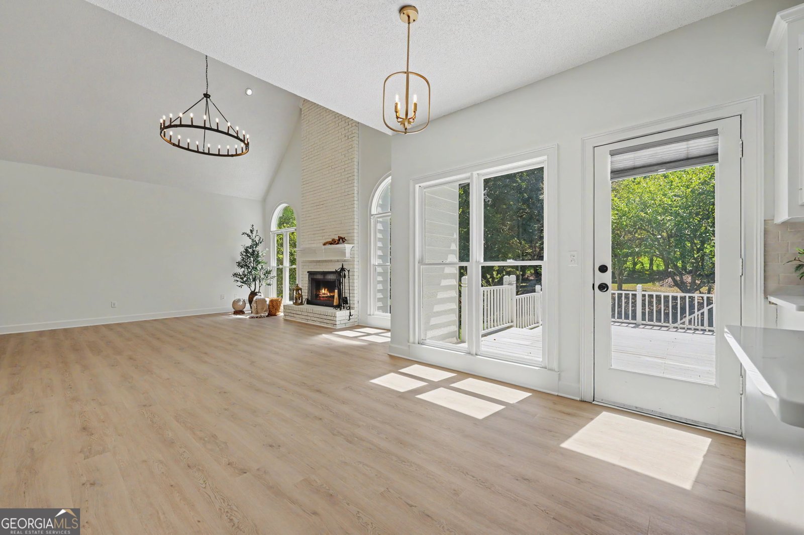 5780 Elm Tree Drive Buford - Photo 10