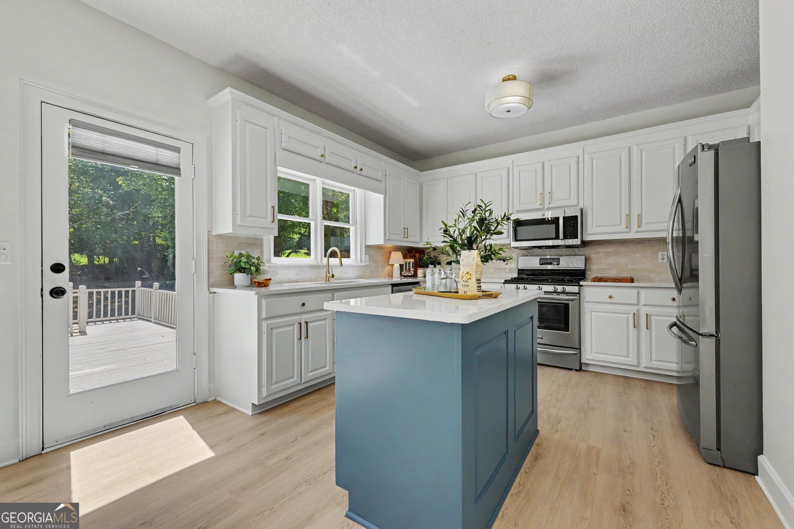 5780 Elm Tree Drive Buford - Photo 11