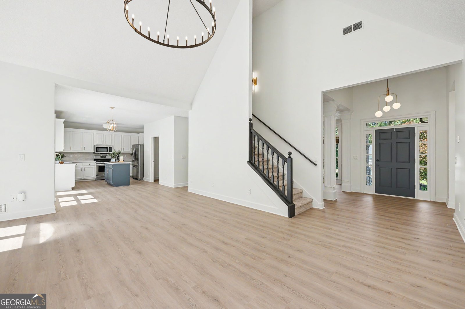 5780 Elm Tree Drive Buford - Photo 8