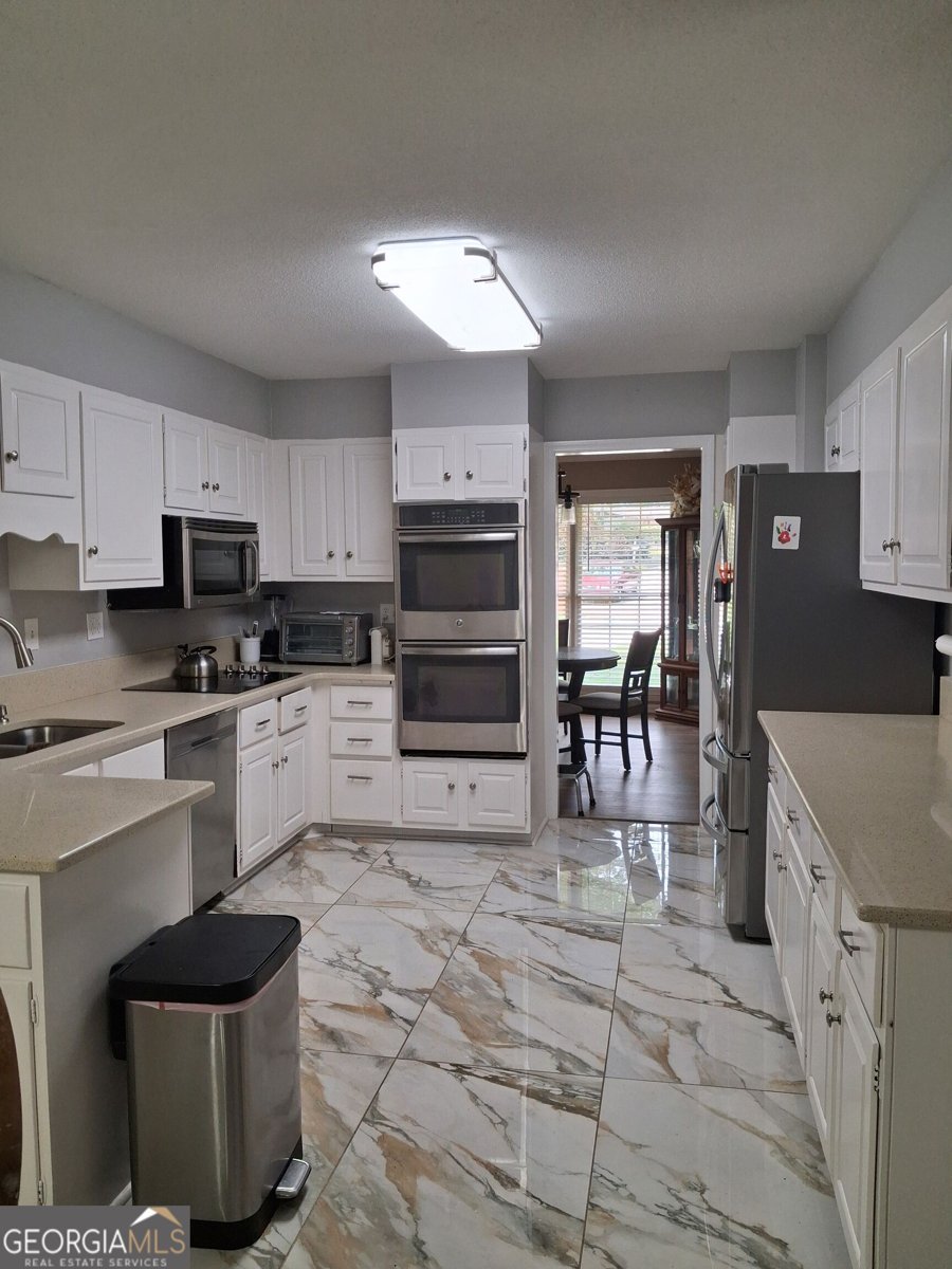 2589 King Circle Conyers - Photo 11