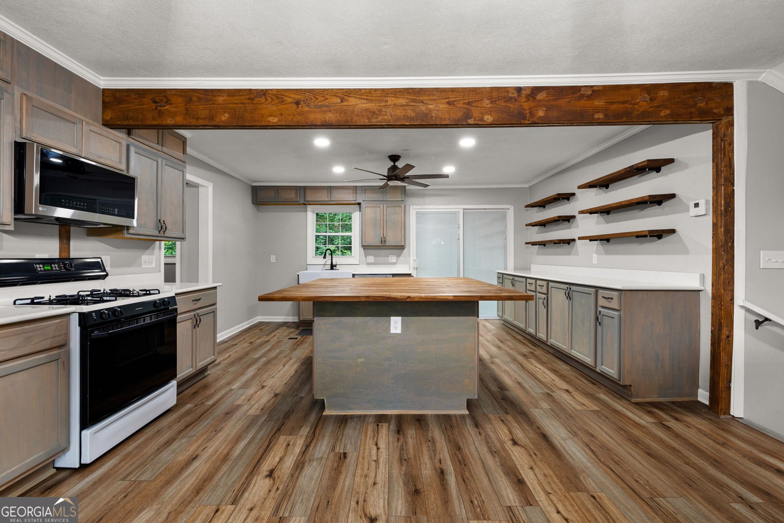 309 Nelson Drive Thomaston - Photo 11
