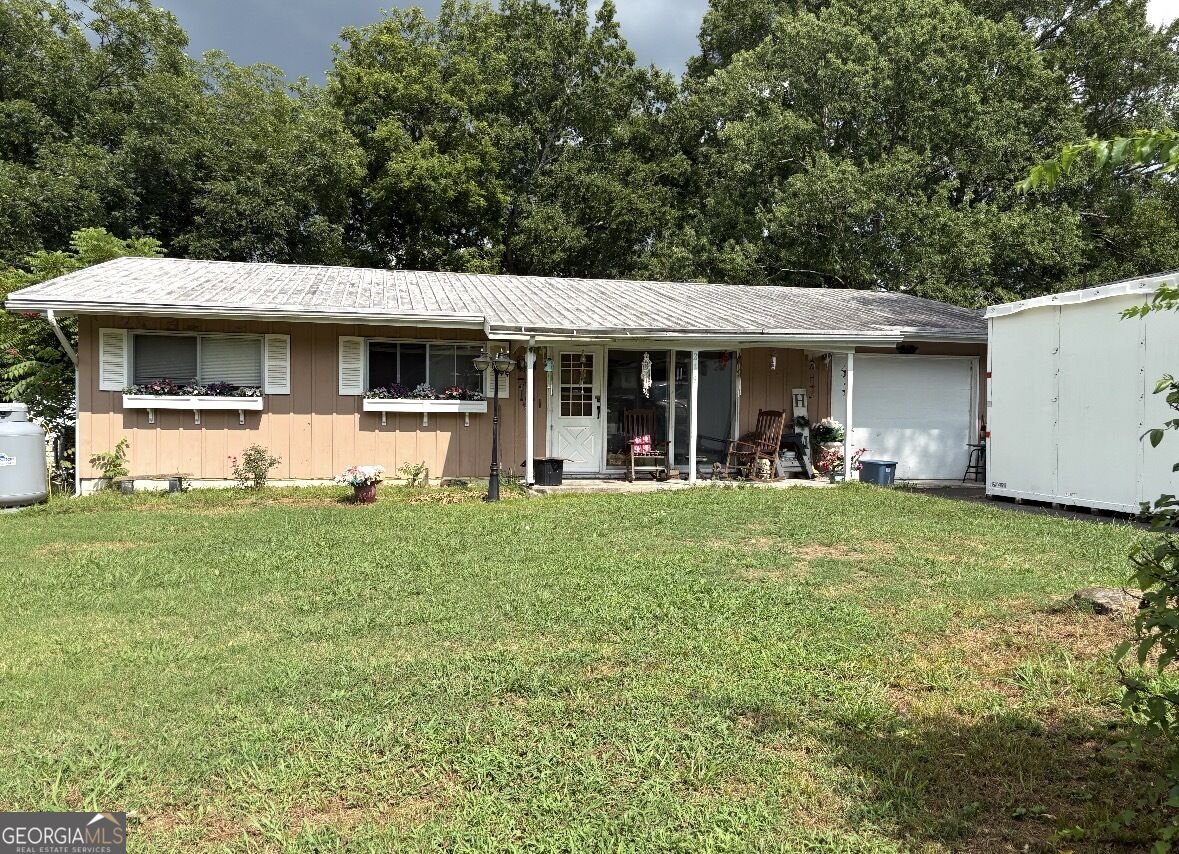 219 Robert E Lee Street Fort Oglethorpe - main photo
