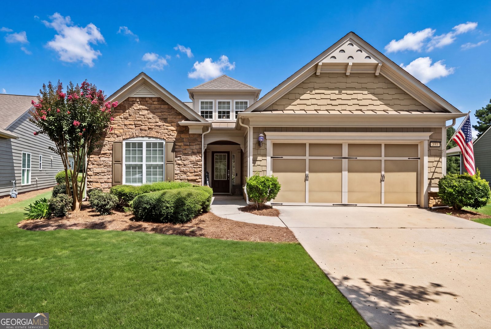 421 Beacon Court Griffin - main photo
