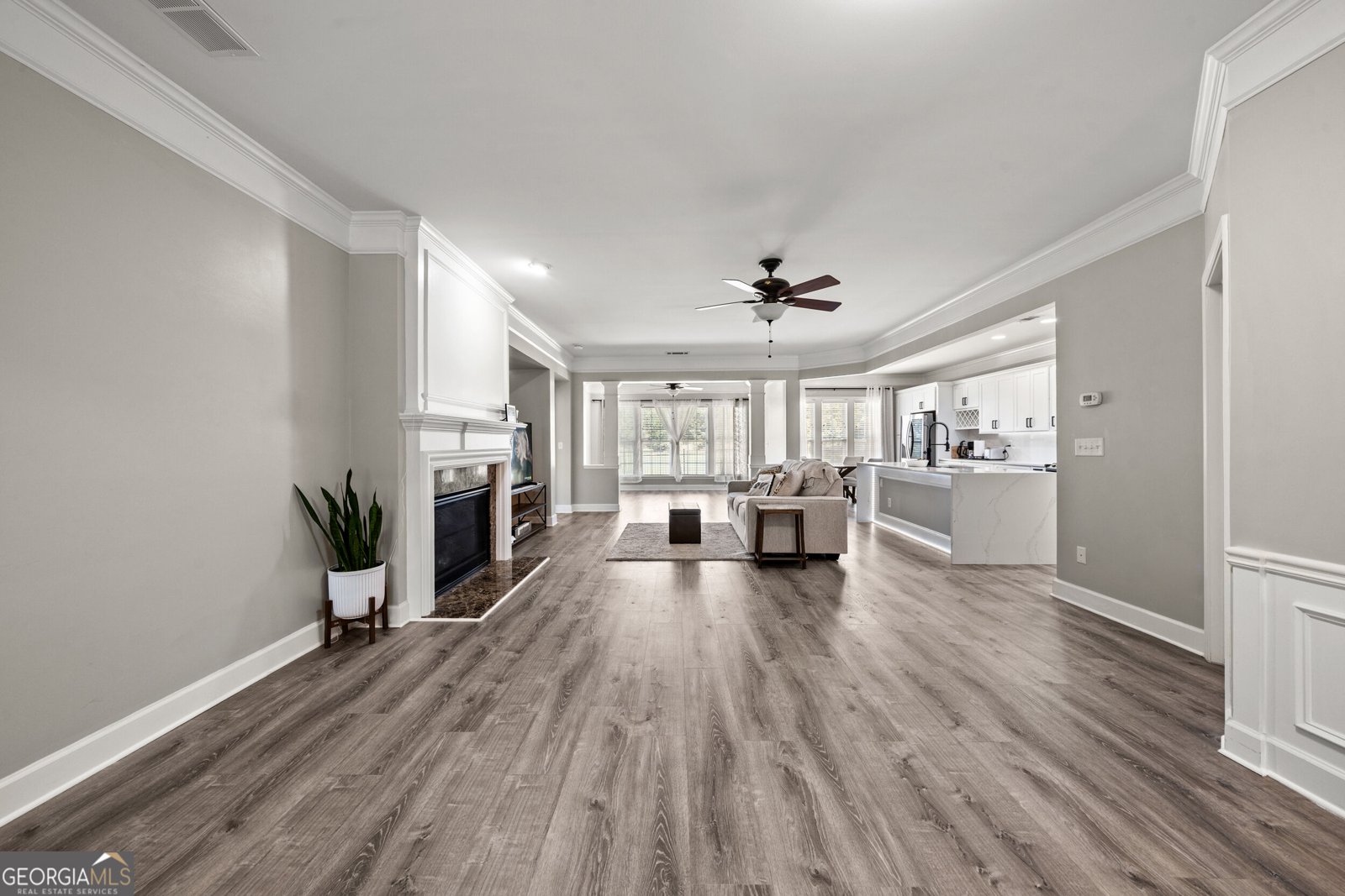 421 Beacon Court Griffin - Photo 12