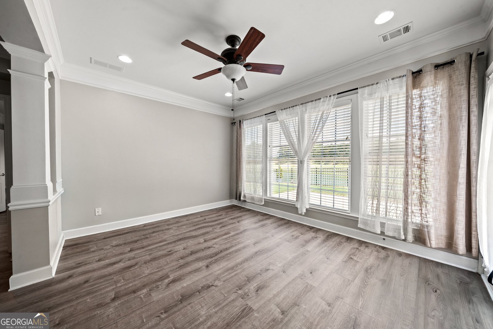 421 Beacon Court Griffin - Photo 16