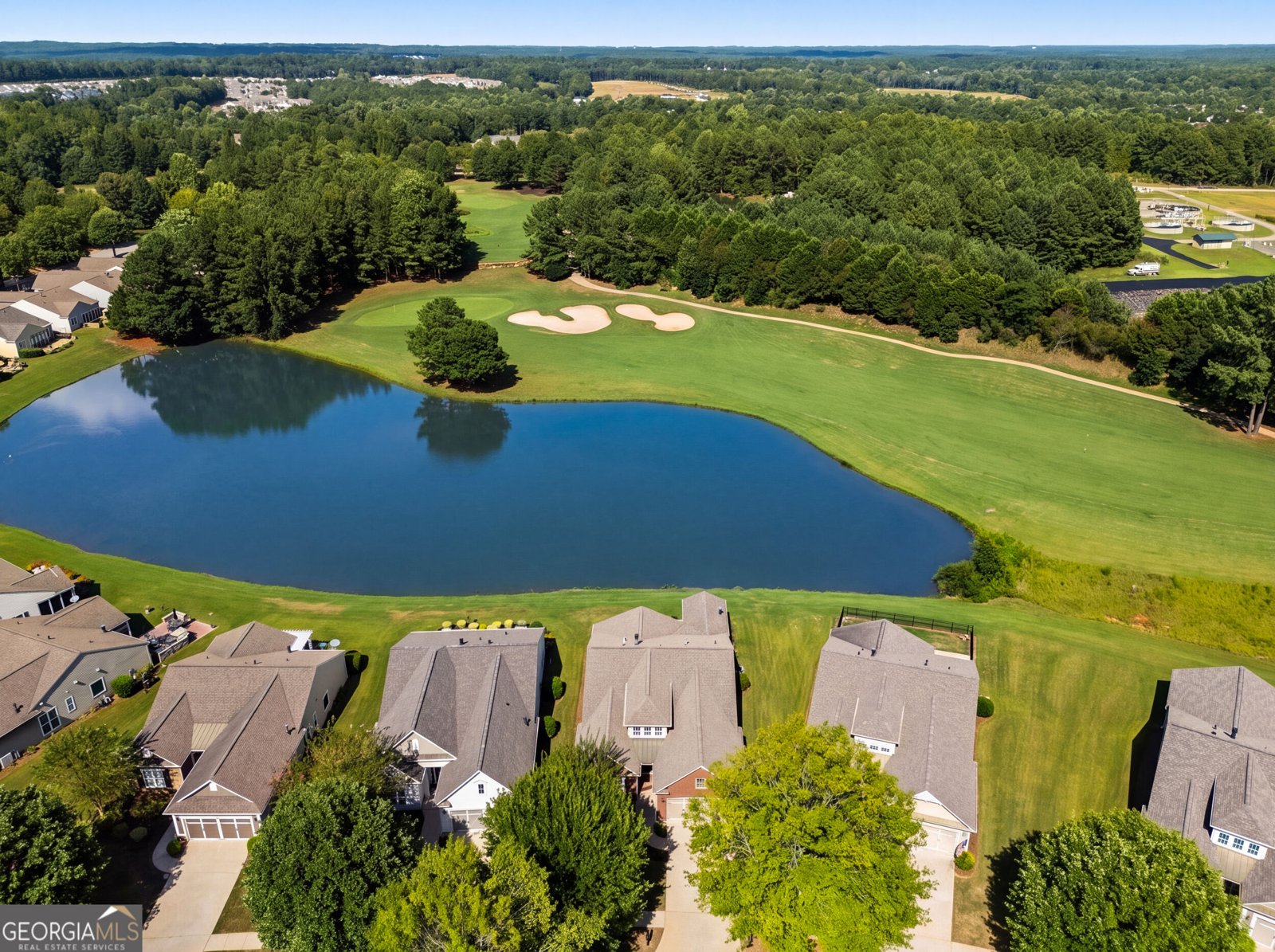 421 Beacon Court Griffin - Photo 35