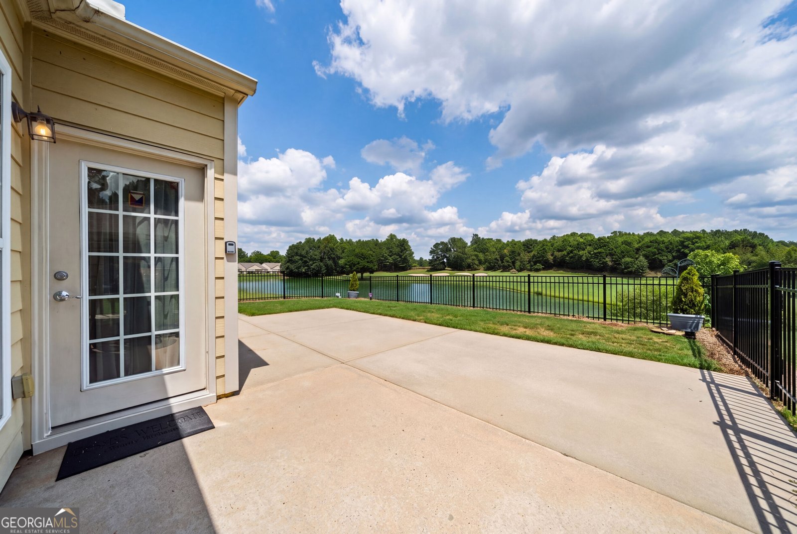 421 Beacon Court Griffin - Photo 42