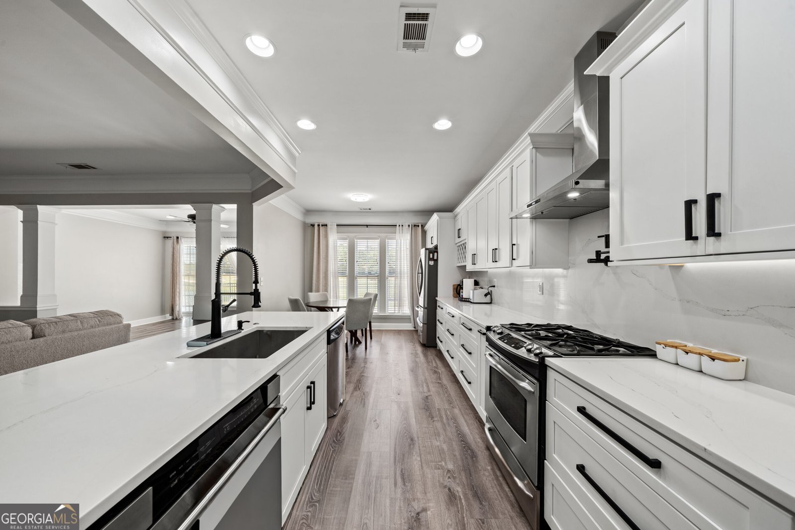 421 Beacon Court Griffin - Photo 9