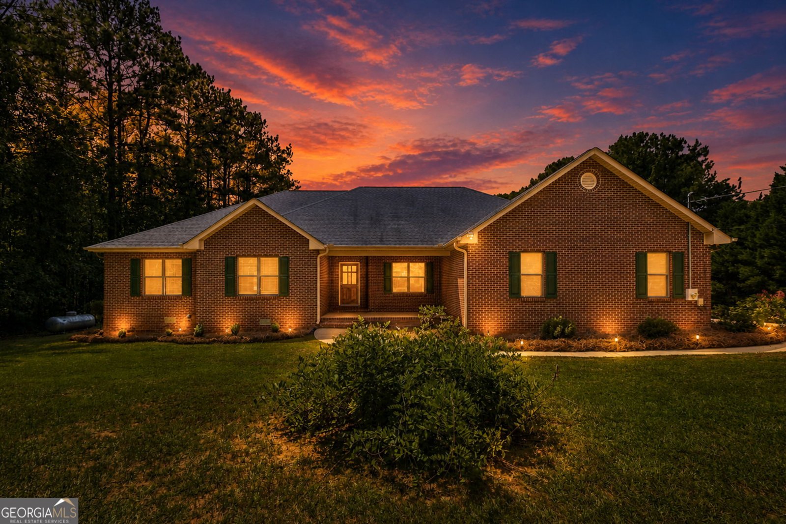 2762 Lester Mill Road Locust Grove - main photo