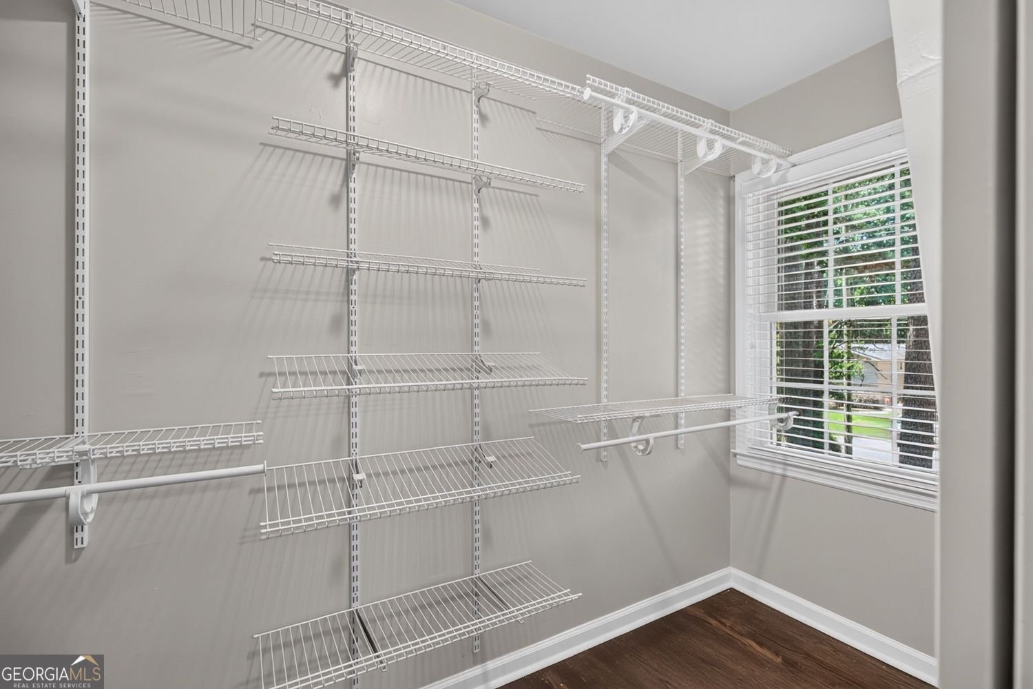 4371 Vintage Lane Dunwoody - Photo 16