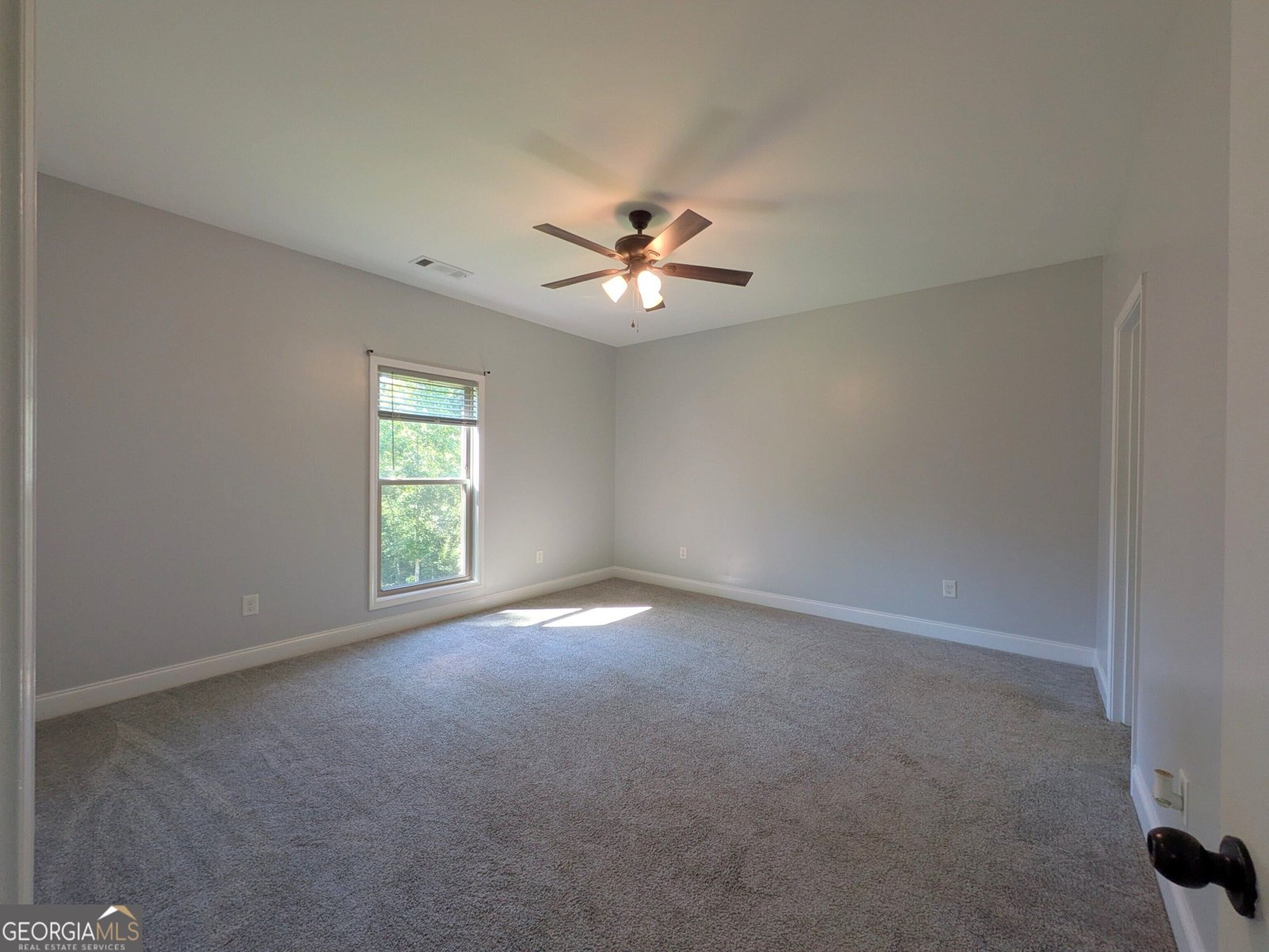 294 Rainbow Circle Cleveland - Photo 11