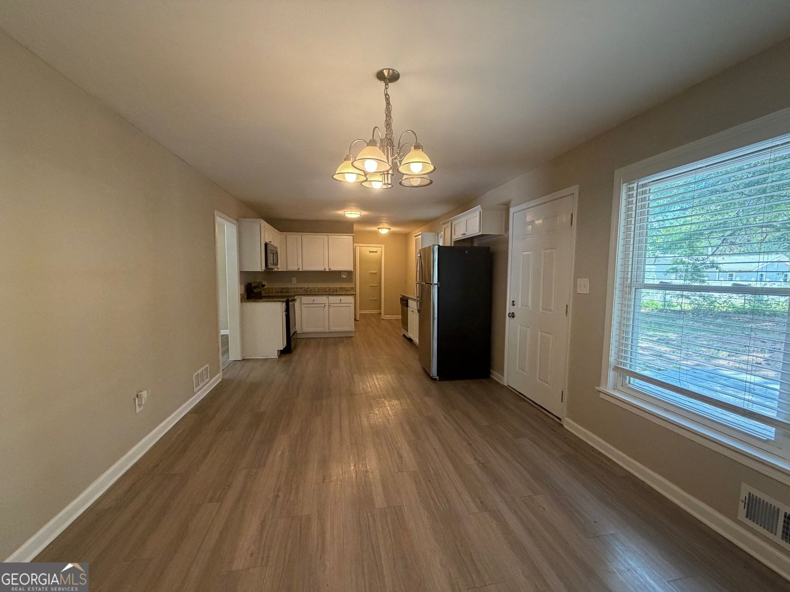 8145 Connally Drive Douglasville - Photo 9