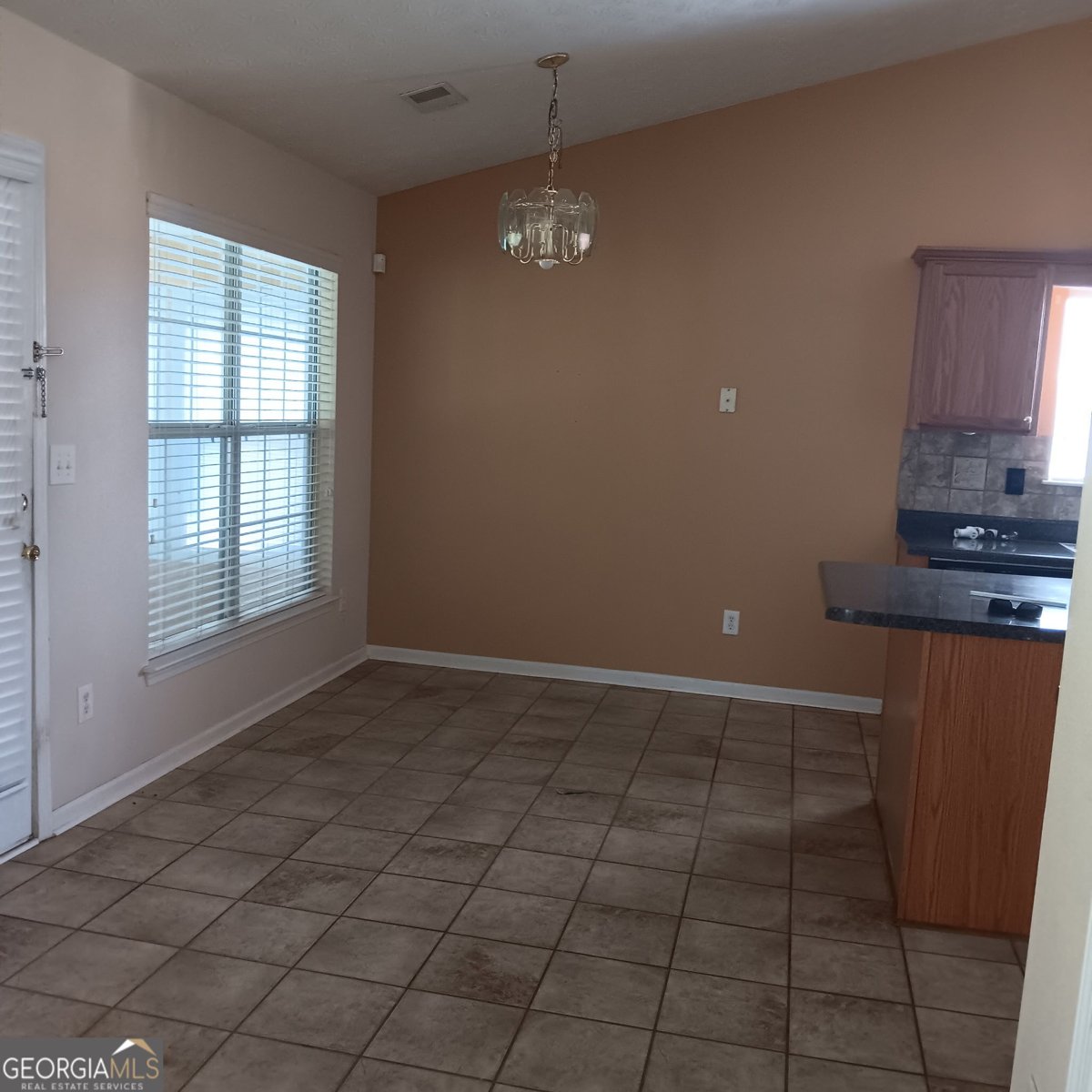 45 SADDLEBROOK Lane Covington - Photo 6