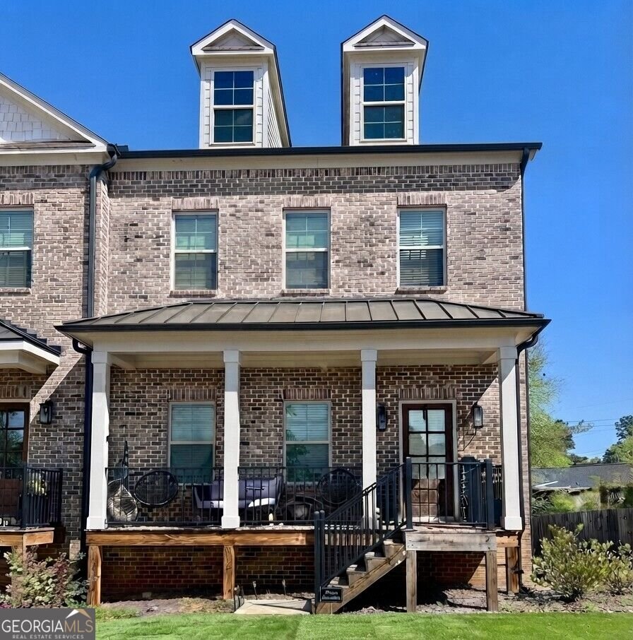 768 Honey Bee Lane Lawrenceville - main photo