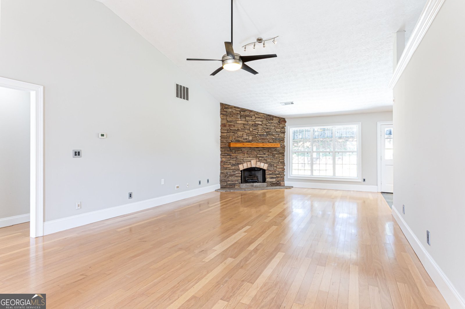 2730 Matlin Way Buford - Photo 19