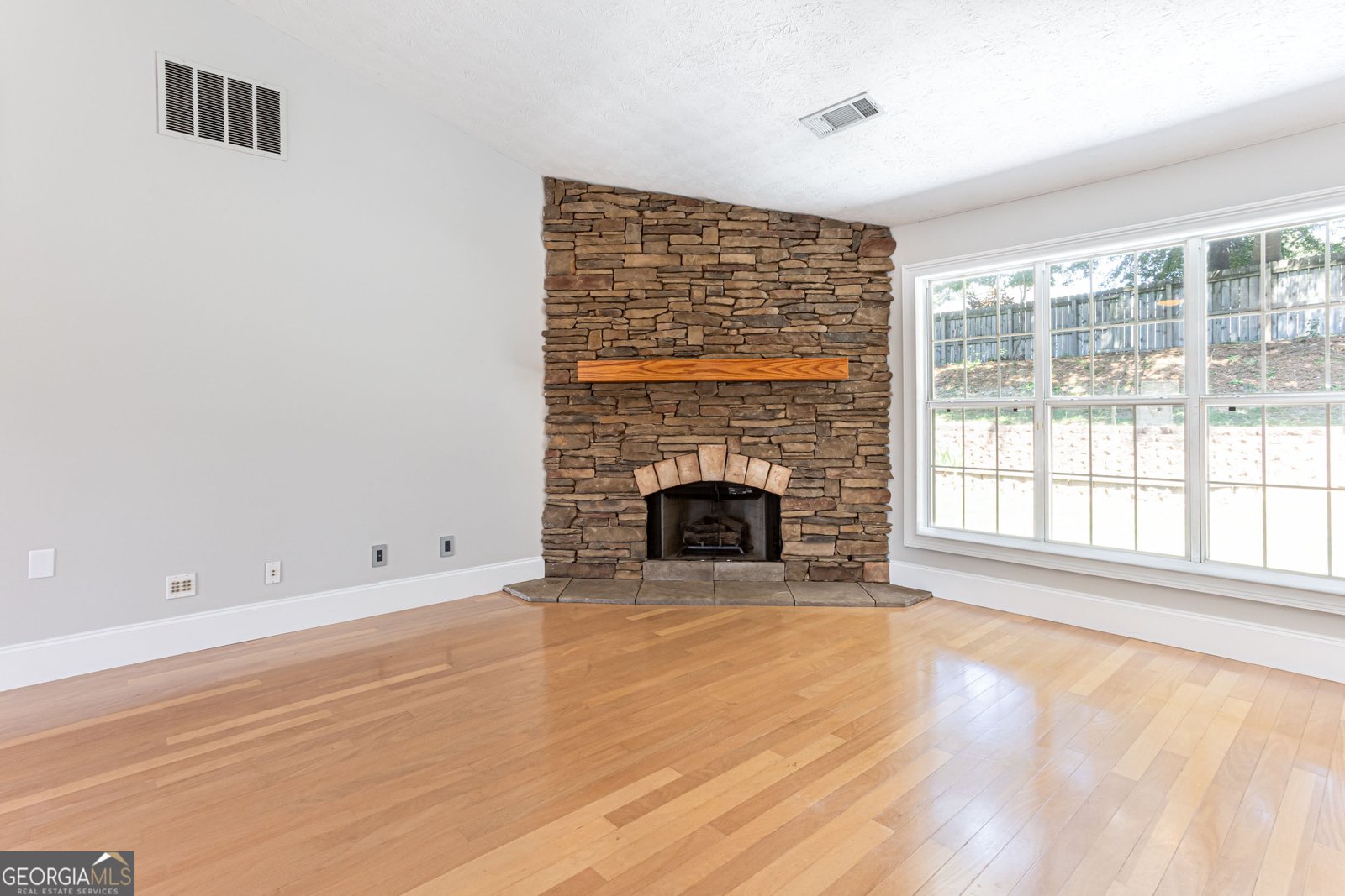 2730 Matlin Way Buford - Photo 22