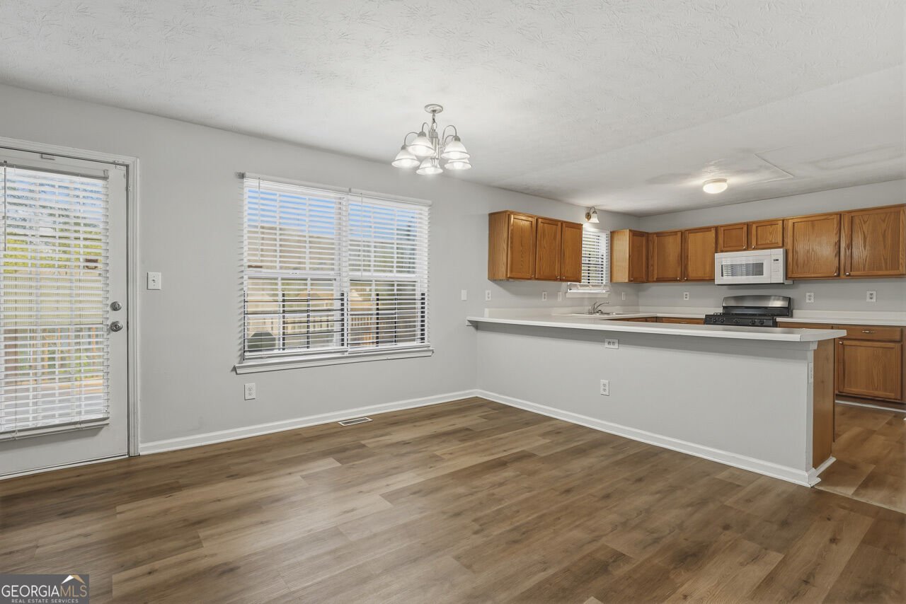 3737 Waldrop Drive Decatur - Photo 12