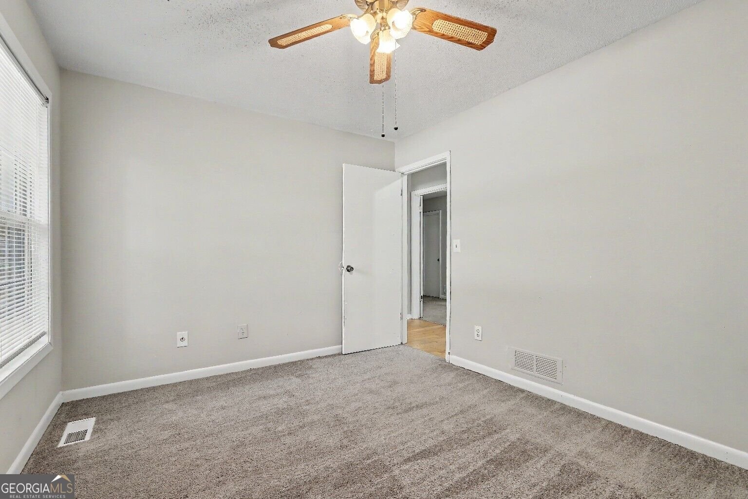 915 Strawberry Court Ellenwood - Photo 11