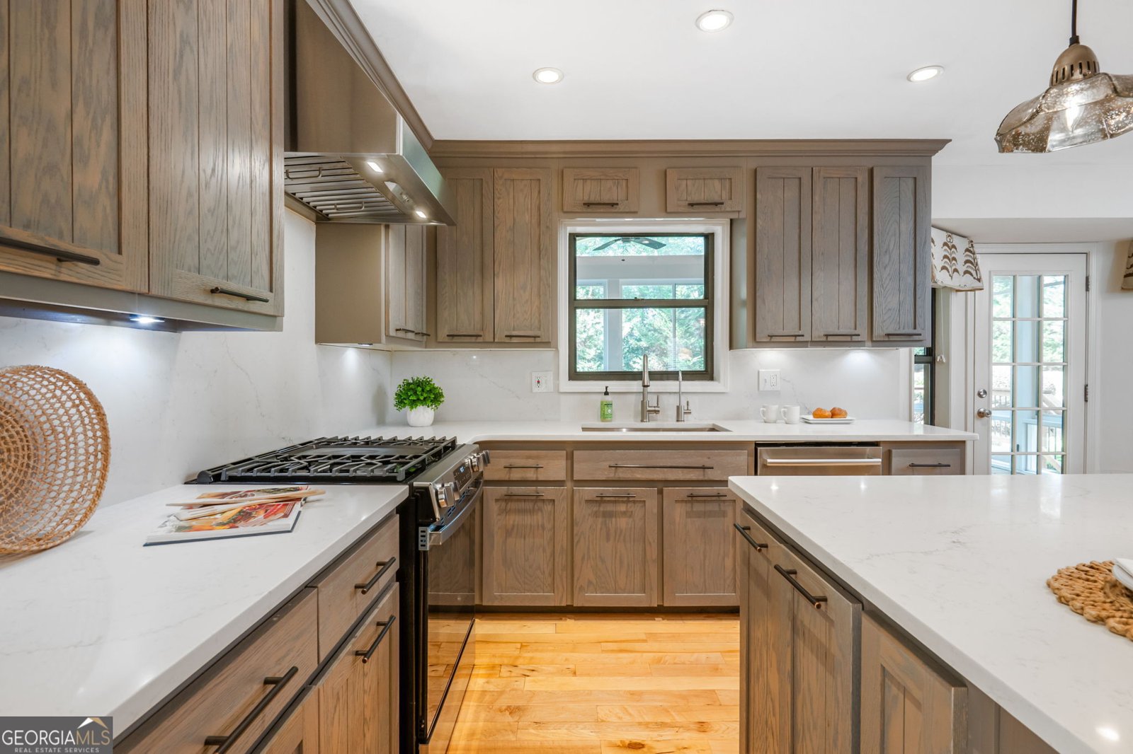 420 Stonebridge Drive Roswell - Photo 27