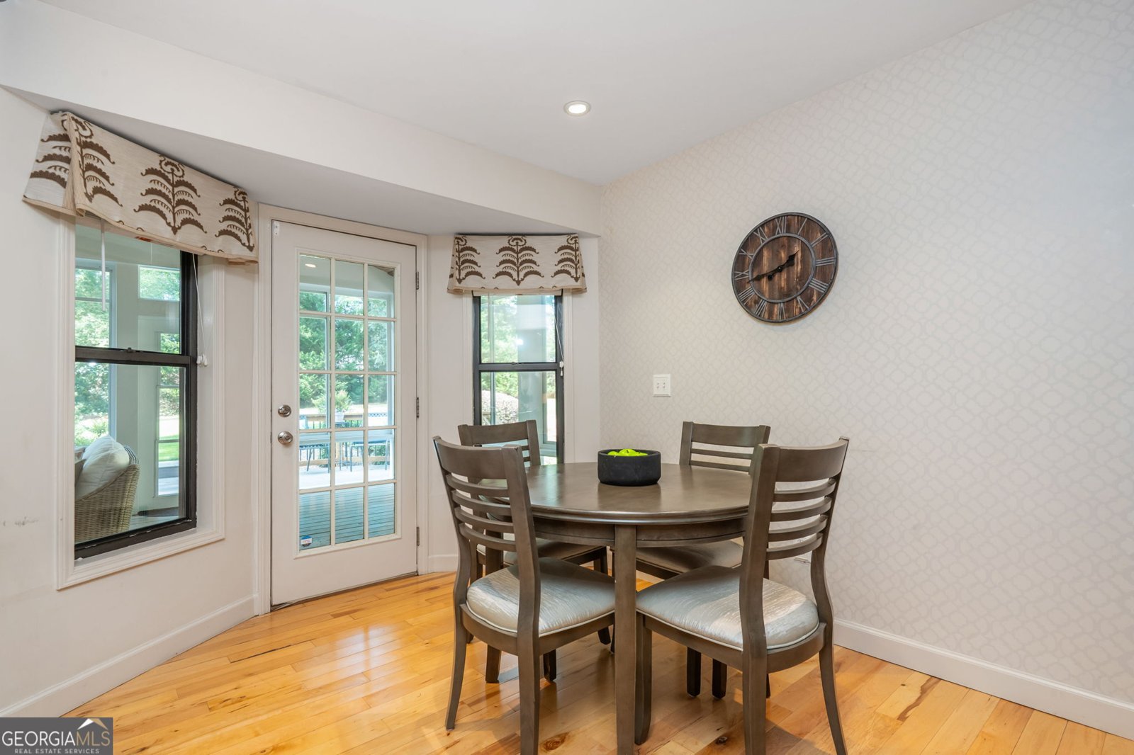 420 Stonebridge Drive Roswell - Photo 32